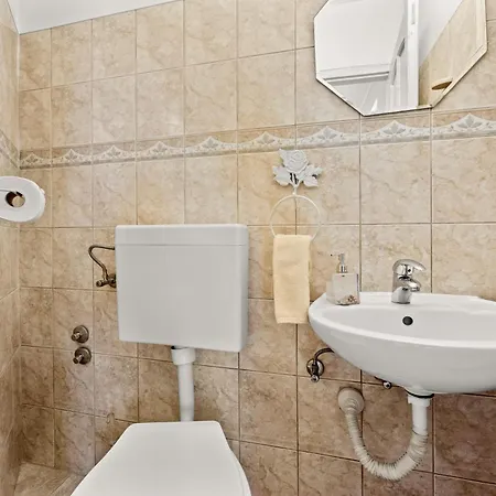 Beautiful Private Near The Sea Villa