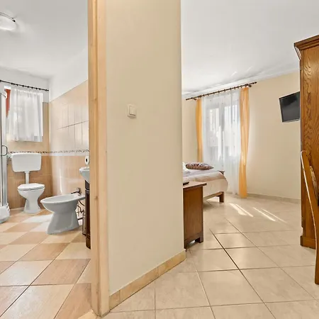 Beautiful Private Near The Sea * Šišan