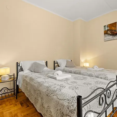 Beautiful Private Near The Sea Villa